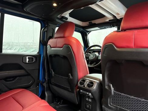 Used 2024 Jeep Wrangler Unlimited Rubicon 392 image 25