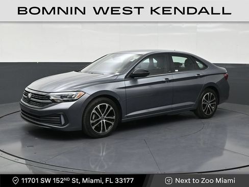 Used 2024 Volkswagen Jetta Sport FWD image 1