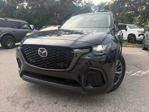 Used 2025 MAZDA CX-70 3.3 Turbo w/ Preferred Package AWD/4WD image 3