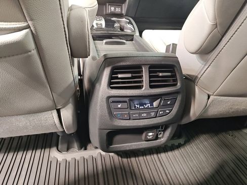 Used 2022 Honda Passport Elite image 32