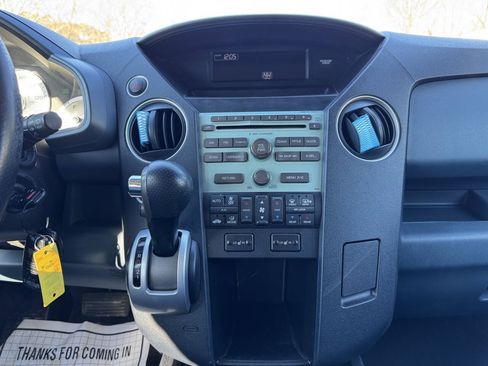 Used 2009 Honda Pilot EX-L image 18