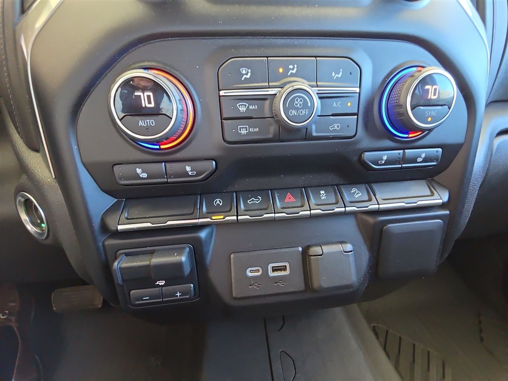 Used 2021 Chevrolet Silverado 1500 RST AWD/4WD image 18