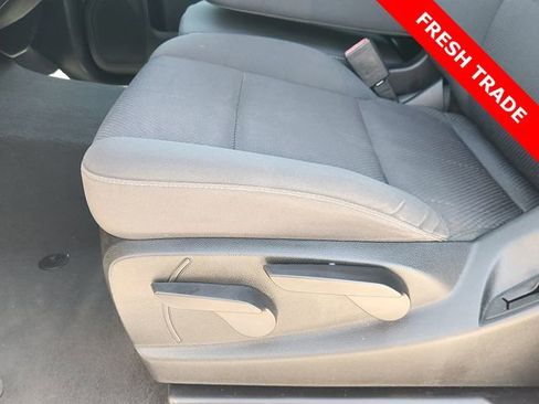 Used 2019 Chevrolet Silverado 1500 LT image 23