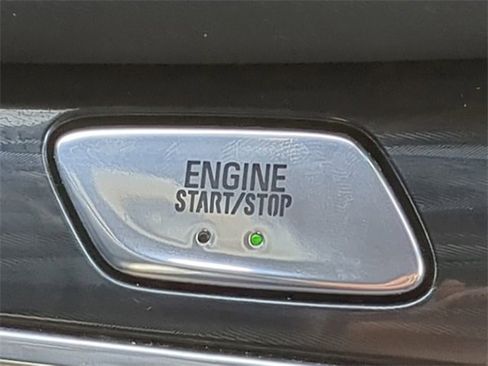 Used 2024 Buick Enclave Premium image 36