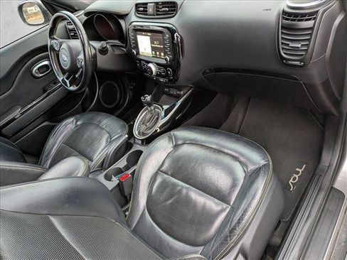 Used 2014 Kia Soul + w/ Primo Package image 21