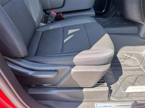 New 2025 Chevrolet Silverado 1500 LT w/ Convenience Package II image 11