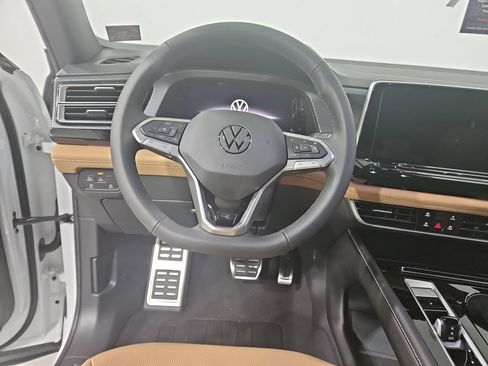 New 2026 Volkswagen Atlas Cross Sport SEL R-Line AWD/4WD image 13