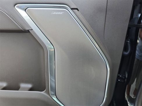 New 2025 GMC Sierra 2500 Denali w/ Denali Reserve Package image 19