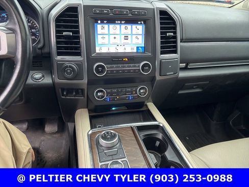 Used 2019 Ford Expedition Platinum AWD/4WD image 15
