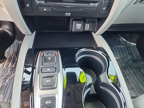 Used 2022 Honda Pilot Touring image 24