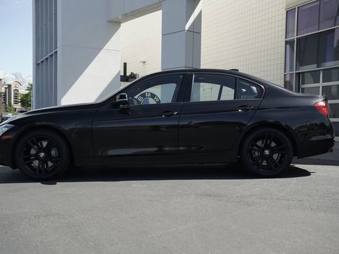 Used 2014 BMW 335i xDrive Sedan AWD/4WD image 2