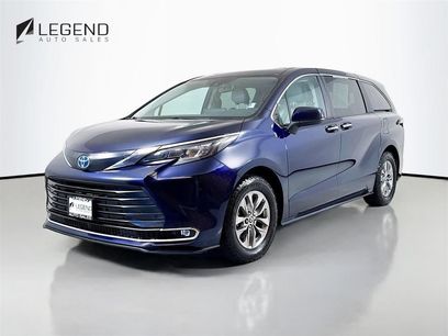 Used 2024 Toyota Sienna XLE