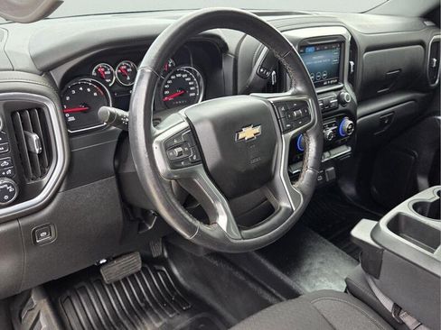 Used 2022 Chevrolet Silverado 2500 LT w/ Convenience Package AWD/4WD image 12