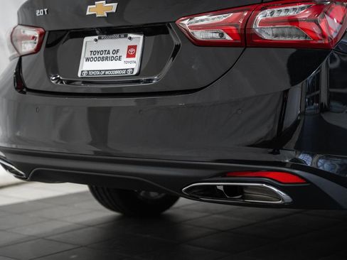 Used 2022 Chevrolet Malibu Premier image 8