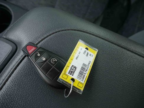 Used 2020 RAM 1500 Warlock w/ Electronics Group AWD/4WD image 31