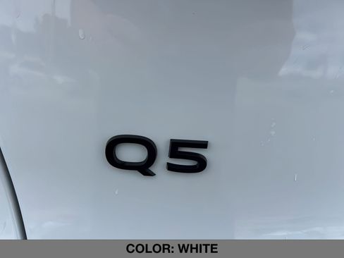 New 2025 Audi Q5 Premium image 9