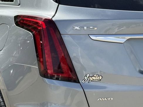 Used 2024 Cadillac XT5 Premium Luxury image 8