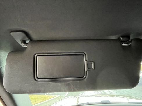 Certified 2024 Land Rover Defender 110 X-Dynamic SE image 24