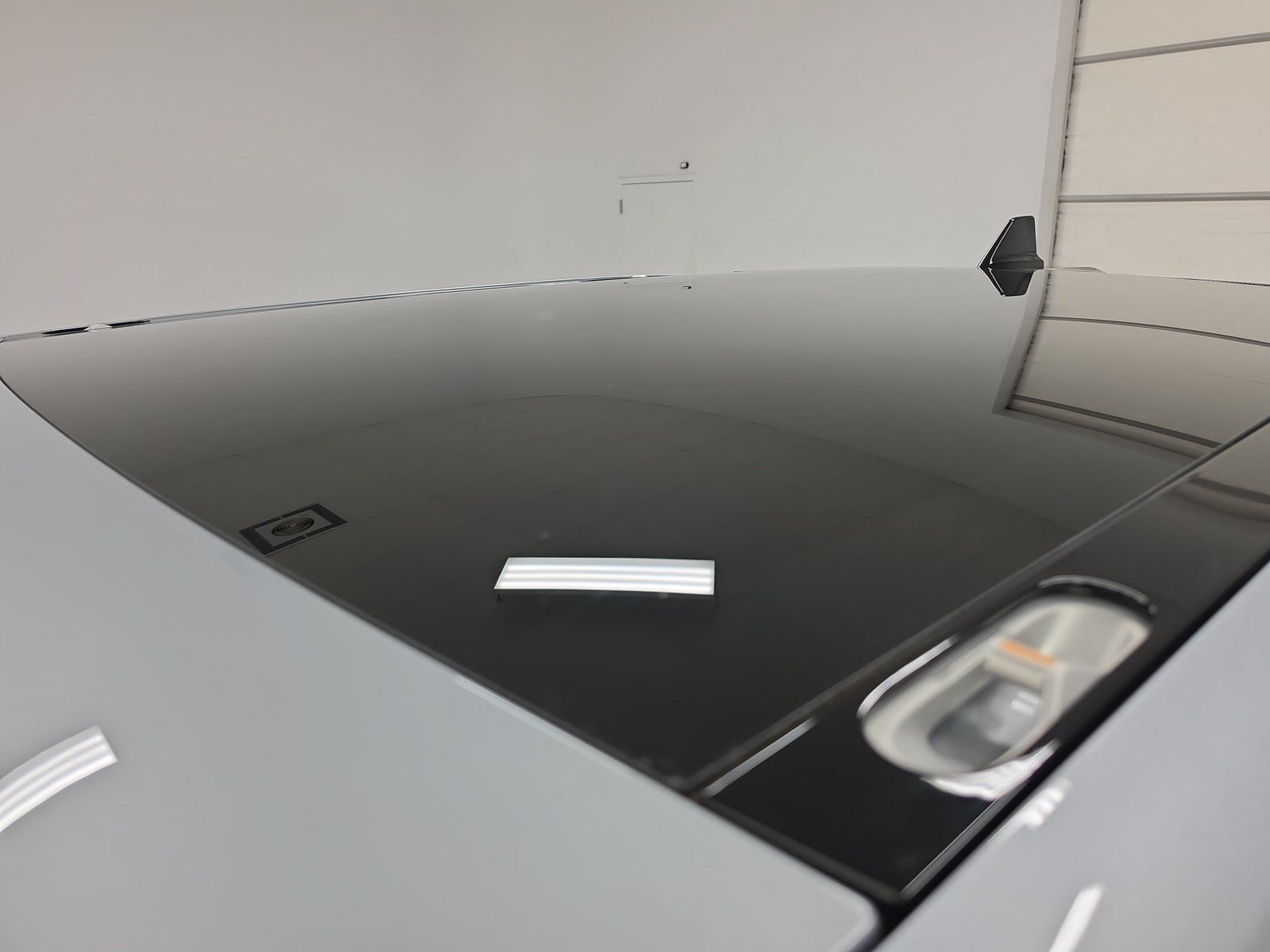 Used 2023 Rivian R1T Adventure Dual AWD/4WD image 13