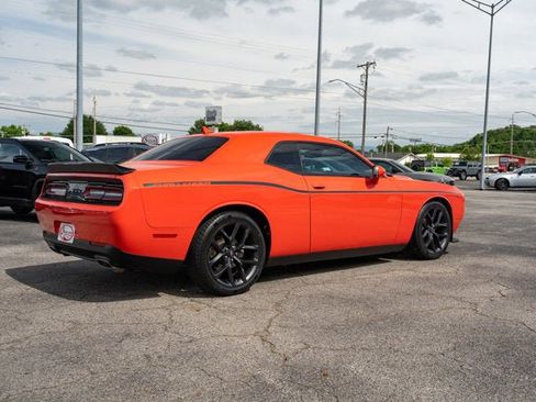 Certified 2022 Dodge Challenger GT w/ Blacktop Package RWD image 5