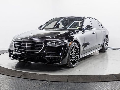 Used 2023 Mercedes-Benz S 580 4MATIC Sedan image 3