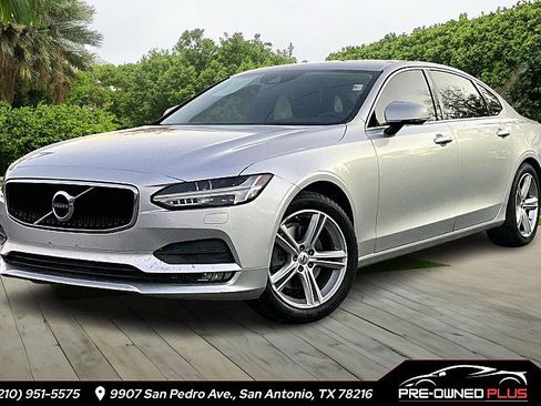 Used 2018 Volvo S90 T5 Momentum w/ Momentum Plus Package image 1