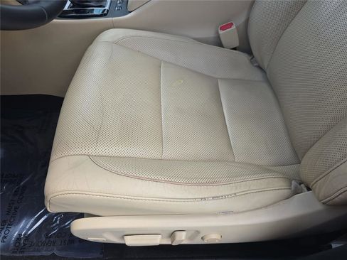 Used 2016 Toyota Highlander Limited FWD image 20