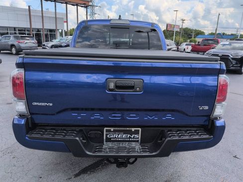 Used 2023 Toyota Tacoma TRD Sport AWD/4WD image 4