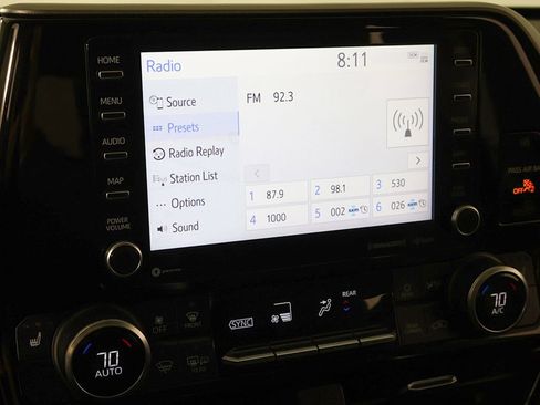 Used 2021 Toyota Highlander XLE image 51