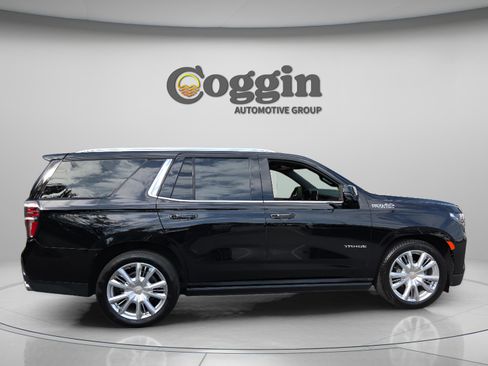 Used 2023 Chevrolet Tahoe High Country RWD image 6