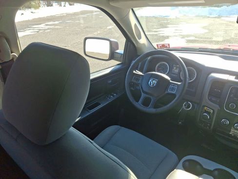 Used 2017 RAM 1500 Express image 15