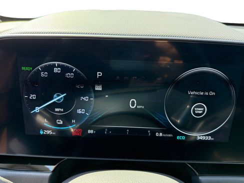 Used 2024 Kia Niro Wind FWD image 11