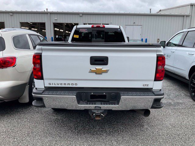Used 2019 Chevrolet Silverado 3500 LTZ w/ Duramax Plus Package AWD/4WD image 5