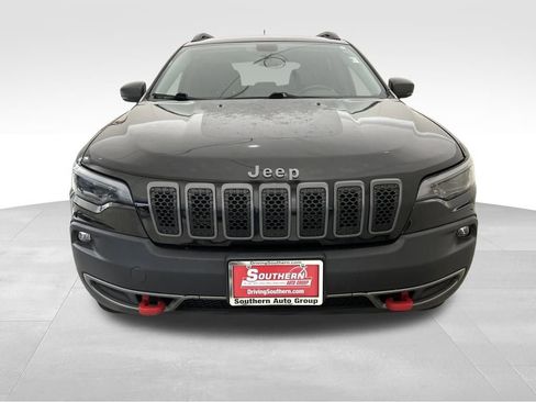 Used 2020 Jeep Cherokee Trailhawk image 9
