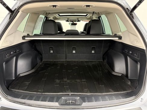 Certified 2023 Subaru Forester Limited image 9