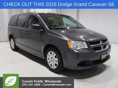 Used 2018 Dodge Grand Caravan SE w/ UConnect Hands-Free Group image 1
