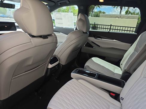 New 2026 INFINITI QX60 Autograph w/ Dark Cargo Package AWD/4WD image 18