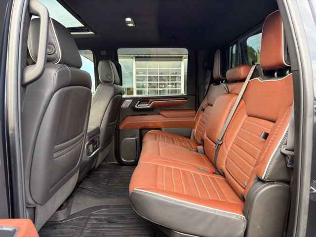 Used 2024 GMC Sierra 2500 Denali Ultimate AWD/4WD image 28