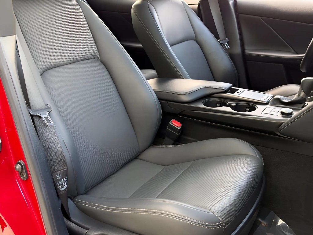 Used 2024 Lexus IS 300 w/ Premium Package RWD image 10
