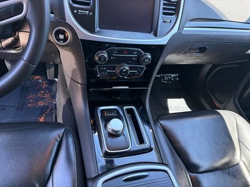 Used 2023 Chrysler 300 Touring L RWD image 19