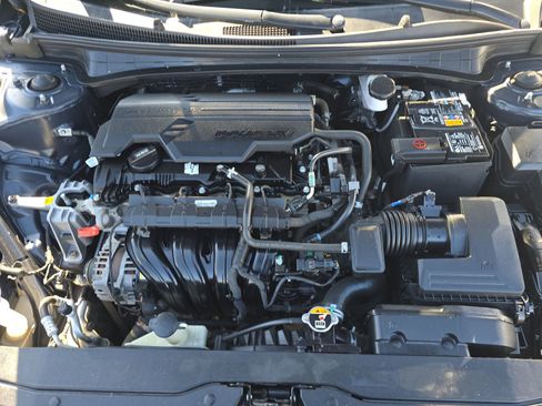 Used 2021 Hyundai Elantra SEL w/ Convenience Package image 20