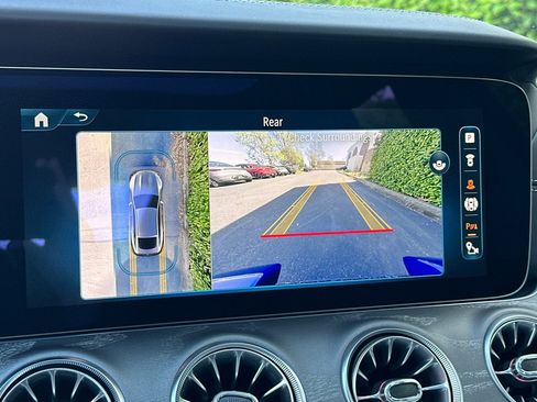 Used 2024 Mercedes-Benz AMG GT 43 image 24