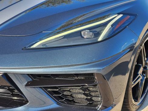 Used 2020 Chevrolet Corvette Stingray Coupe w/ Z51 Performance Package RWD image 16