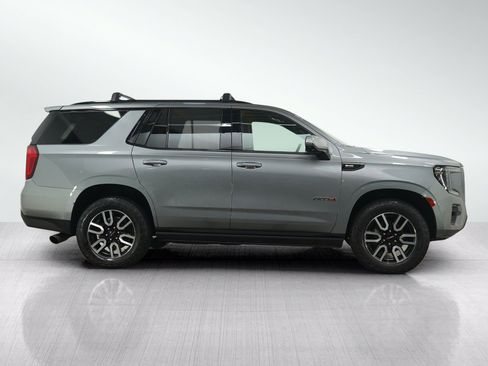 Used 2023 GMC Yukon AT4 w/ AT4 Premium Package AWD/4WD image 6