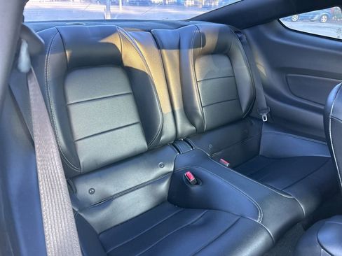 Used 2016 Ford Mustang GT Premium image 42