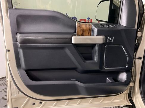 Used 2018 Ford F150 Lariat w/ Equipment Group 502A Luxury image 12