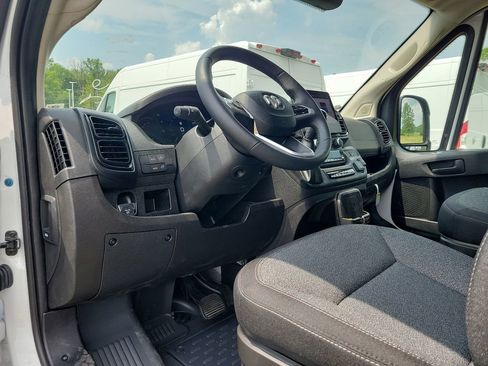 New 2024 RAM ProMaster 1500 w/ Premium Convenience Group image 7