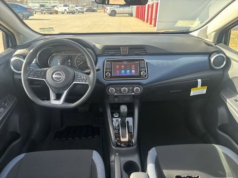 New 2025 Nissan Versa SV w/ Trunk Package FWD image 10