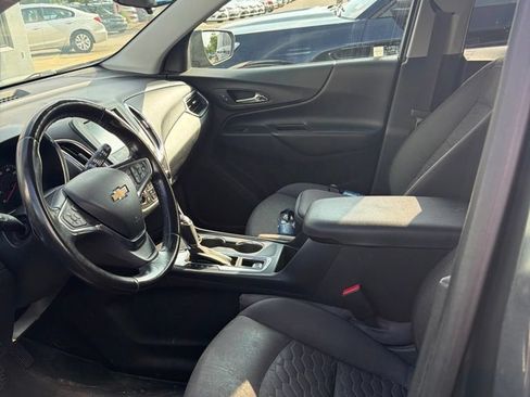 Used 2018 Chevrolet Equinox LT FWD image 5