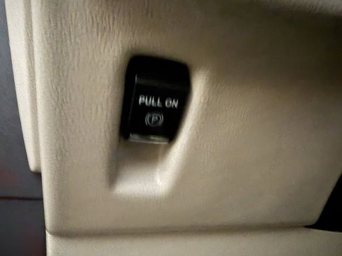 Used 2022 Lincoln Nautilus Reserve w/ Equipment Group 202A image 49